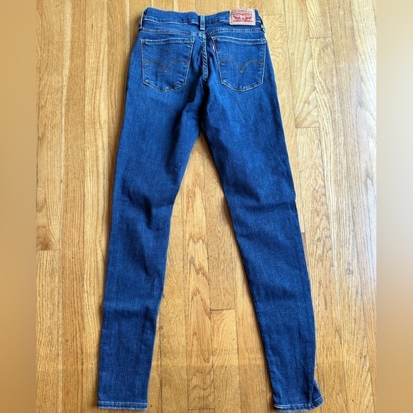 Levi’s super skinny jeans medium color denim size 28 - Picture 3 of 3